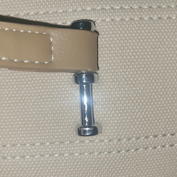 NWOT Rachel Zoe Beige and Tan Purse - Picture 15 of 16